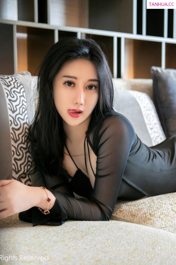 苏小曼  [XiuRen]高清写真图 2021.09.23 No.3980 苏小曼babyface第53张图片